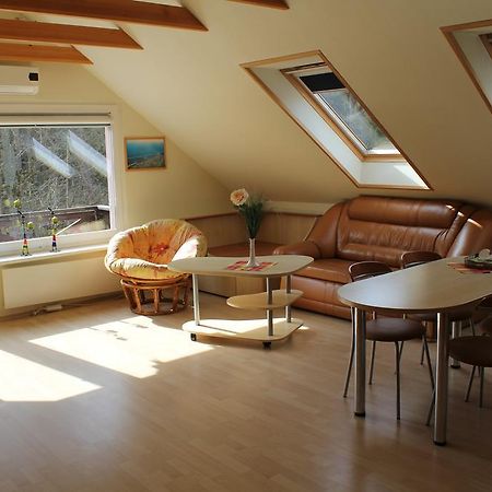 Cozy Apartment With Balcony Juodkrantė Εξωτερικό φωτογραφία
